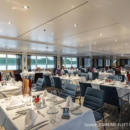 Otel Hotelship Kd Moment *