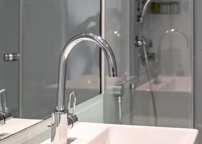 Hotelship Kd Moment * Köln