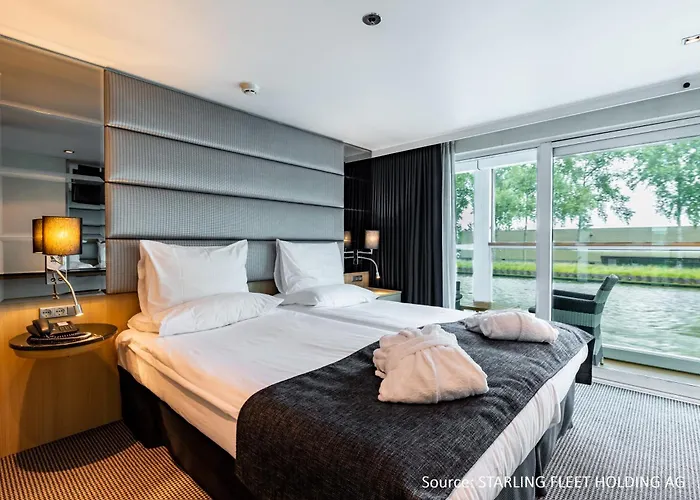 Hotelship Kd Moment Hotel *